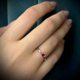 Solitairering med rubin